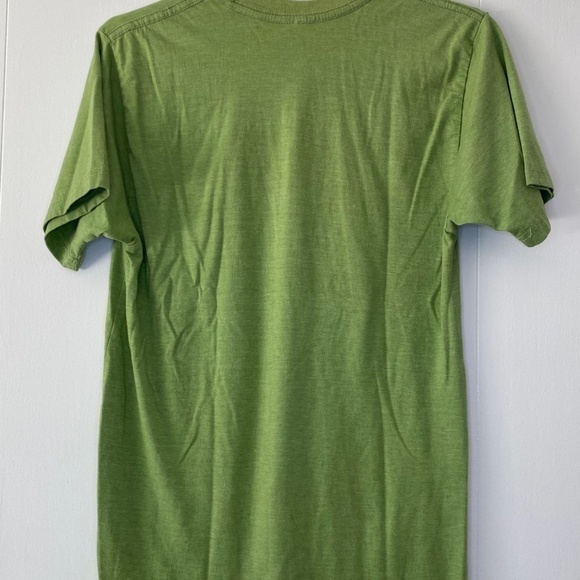 MOUNTAIN Dew 2010 Pepsi Co. graphic t-shirt - Picture 4 of 5